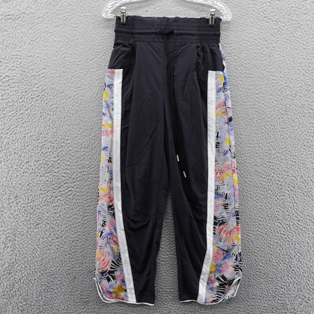 Free Movement Womens XS Champ Is Here Track Pants Barrel Leg Black Floral‎ NEW